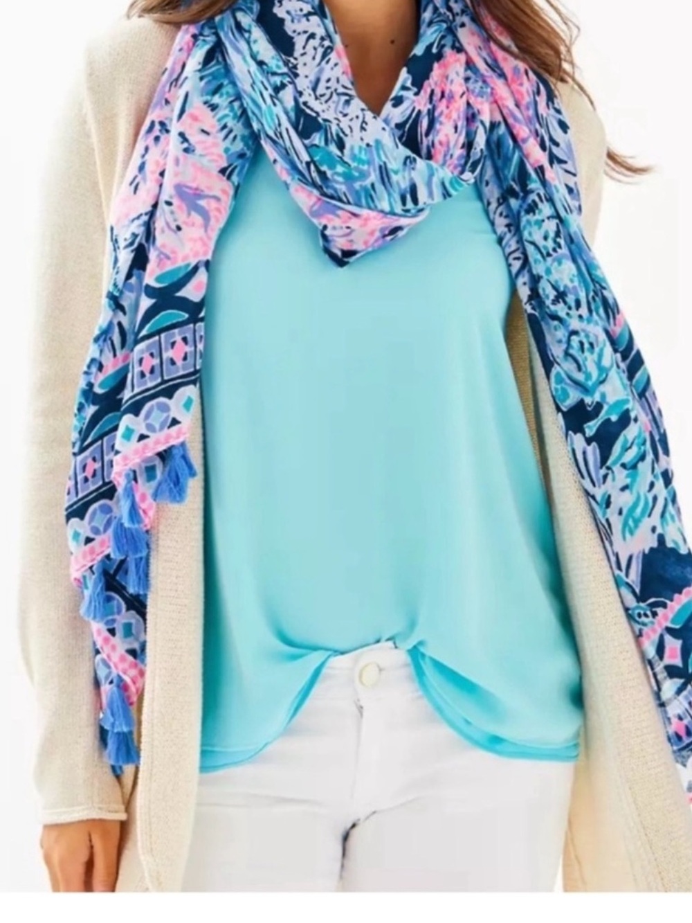 Lilly Pulitzer Blue & Pink Scarf
Vibrant Colors